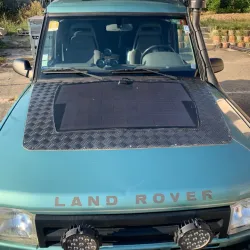 Land Rover Discovery (1990-1999) Lensun 100W Bonnet Flexible Solar Panel Complete Kit